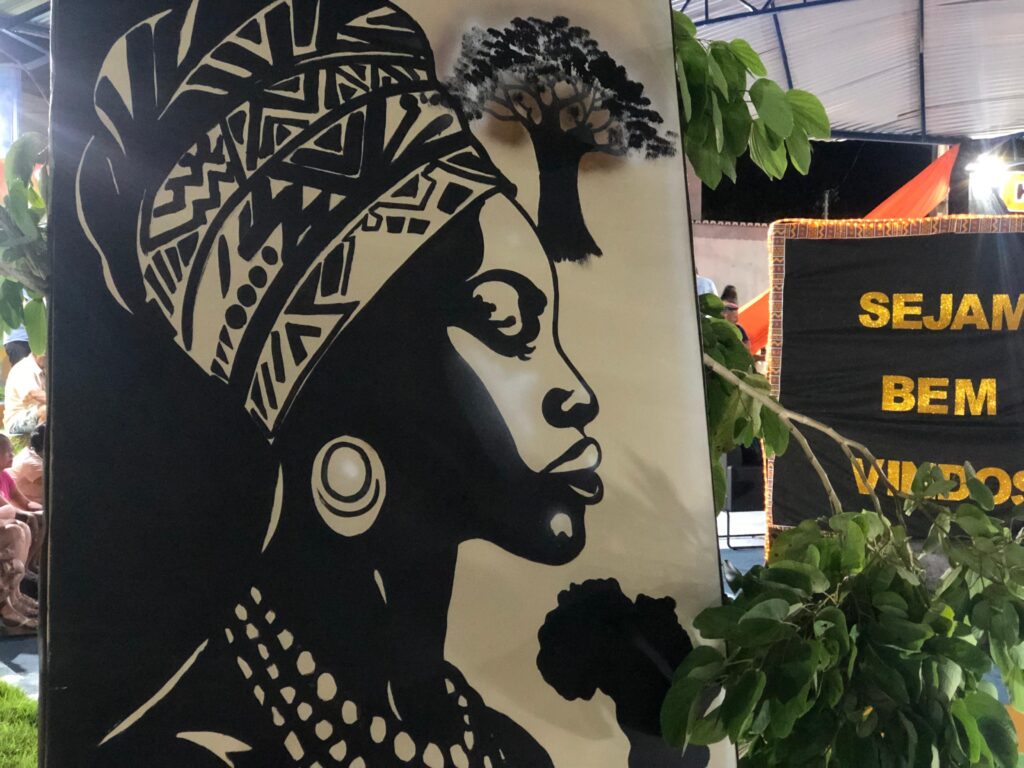 A Prefeitura Municipal de Rubim, Através da Secretaria Municipal de Assistência Social, Apresentou o 1º Talk Show Negritude Em Cena