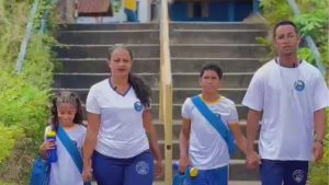 Nesta terça-feira, 1º de setembro, foram entregues kits contendo mochila, camisas, shorts, meias, squeeze e nécessaires aos usuários do Programa AABB Comunidade.